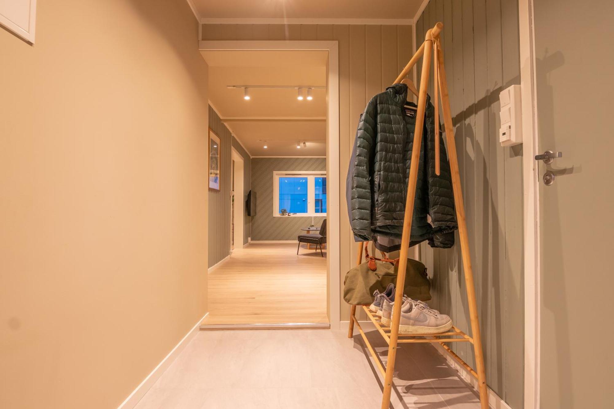 Cozy And Spacious Apartment In City Centre Tromso Exterior photo